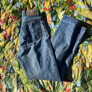 Levis 900 series
